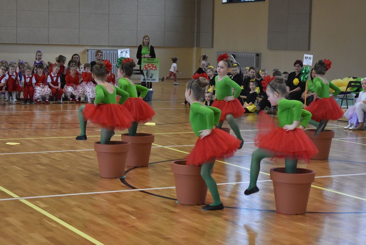Taneczny show przedszkolaków