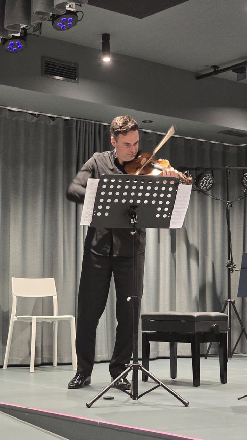 Wieczór, w którym muzyka stała się magią – Wieniawski Piano Trio w Karpaczu