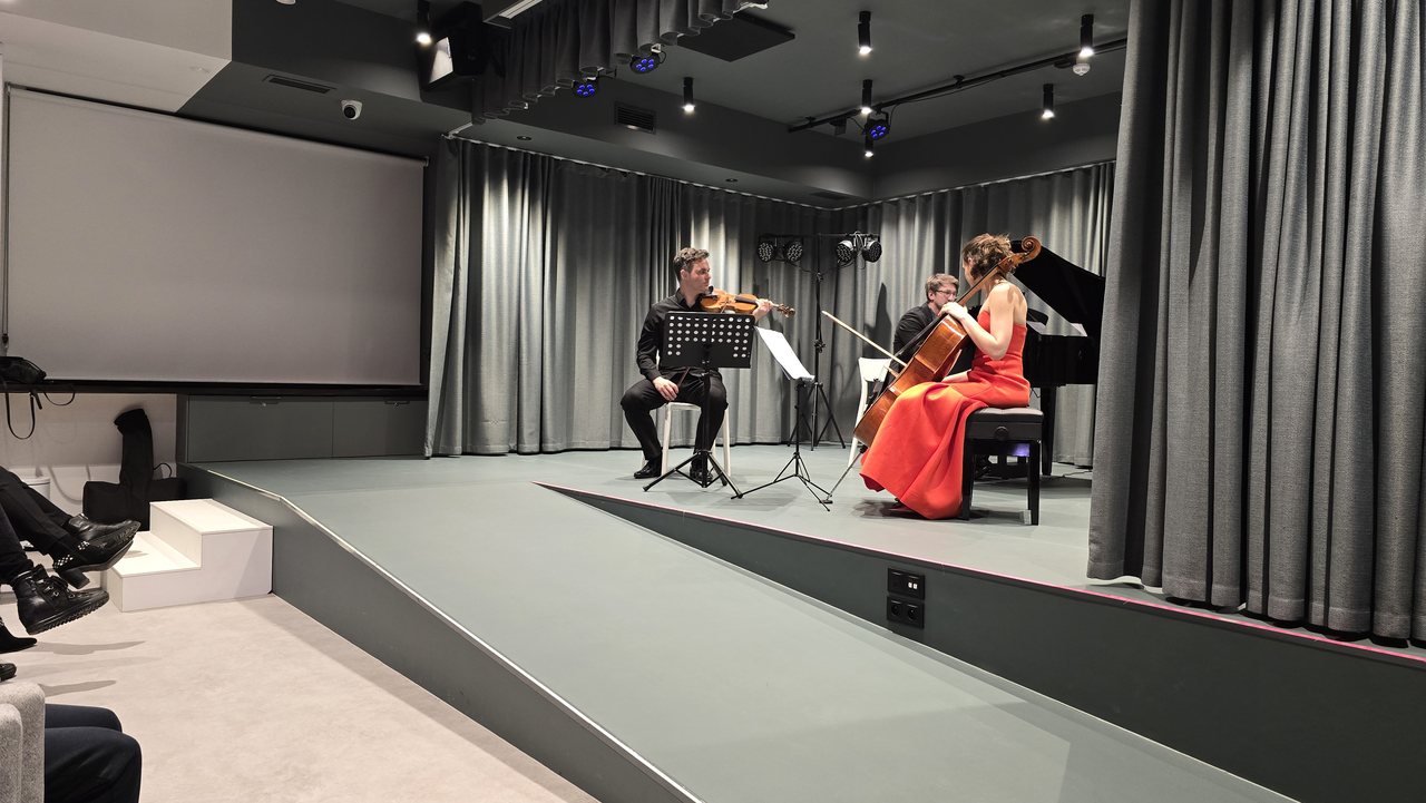 Wieczór, w którym muzyka stała się magią – Wieniawski Piano Trio w Karpaczu