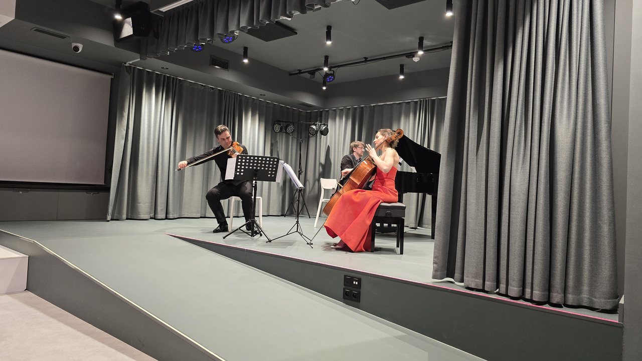 Wieczór, w którym muzyka stała się magią – Wieniawski Piano Trio w Karpaczu