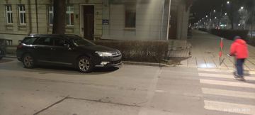 Nowa porcja wyczynów Januszy parkowania