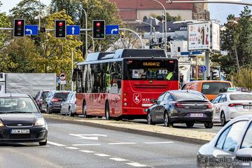 Korki w Jeleniej Górze – codzienny wyścig z czasem
