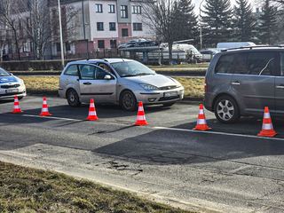 Znowu stłuczka – i znowu na Jana Pawła