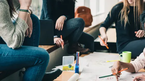 Trening Umiejętności Społecznych – czym jest i komu jest potrzebny?
