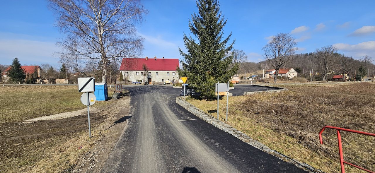 Remonty dróg w gminie nabierają tempa