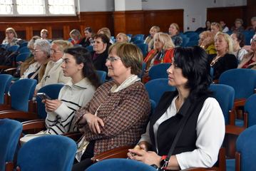 400 kobiet w Żeromie