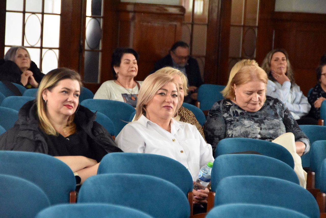 400 kobiet w Żeromie