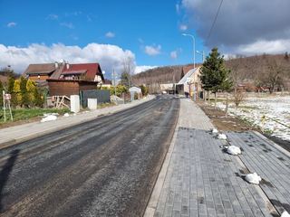 Powiat wyremontował drogę w Siedlęcinie