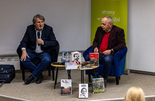Wałęsa–Havel: spotkanie wspominkowe w Książnicy Karkonoskiej