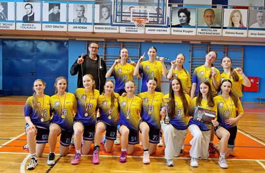Jeleniogórzanki z II LO pojadą na wojewódzki finał