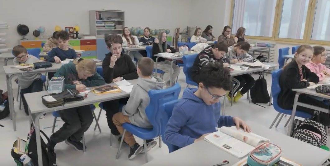Budowa szkoły w Mysłakowicach zakończona
