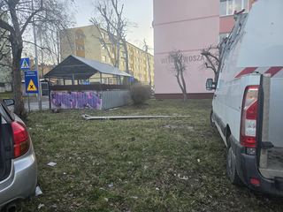 Skosił lampy