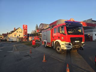 Gaz ulatniał się na stacji paliw