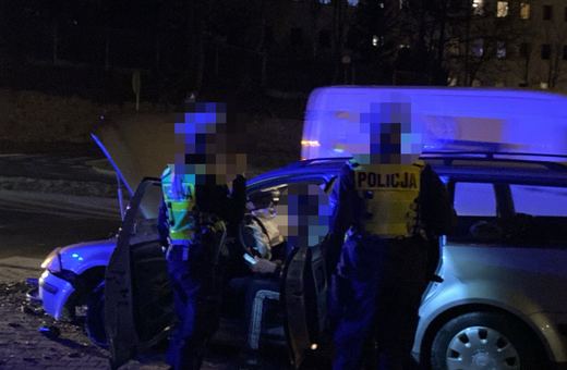 Pijany (2 prom.) rozbił się na Sobieskiego