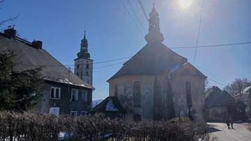 Komarno – nietypowy kościół w sercu wioski