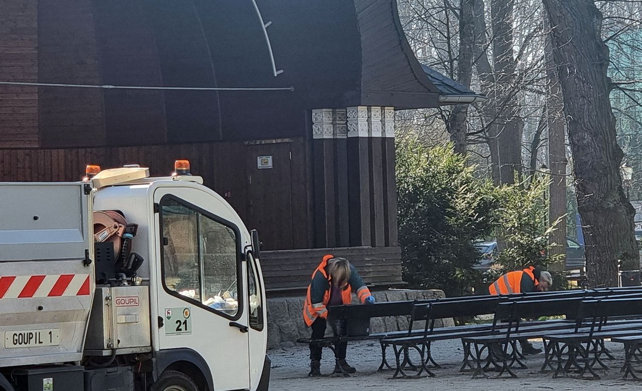 Wiosenne sprzątanie w cieplickich parkach