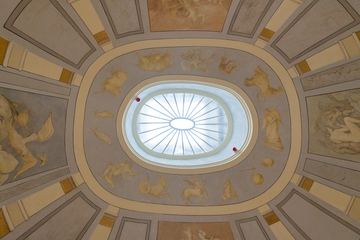 Zjawiskowy pałac w Bukowcu