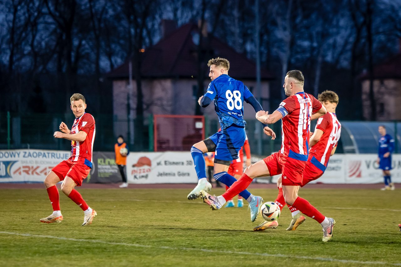 Złoty gol. Twierdza Złotnicza obroniona!