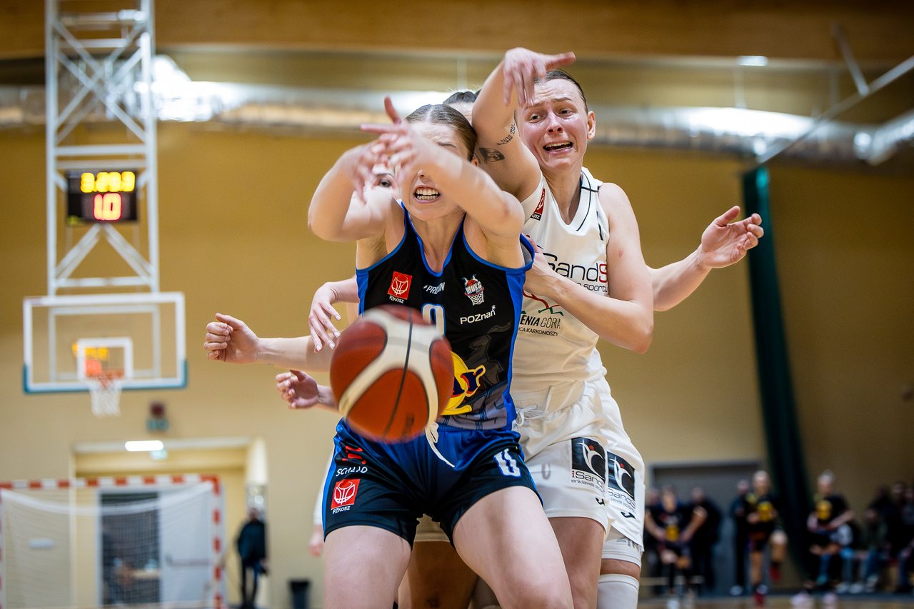 Efektowny triumf na start batalii o ekstraklasę