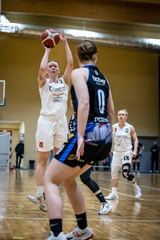 Efektowny triumf na start batalii o ekstraklasę