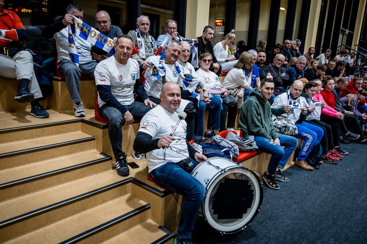 Efektowny triumf na start batalii o ekstraklasę