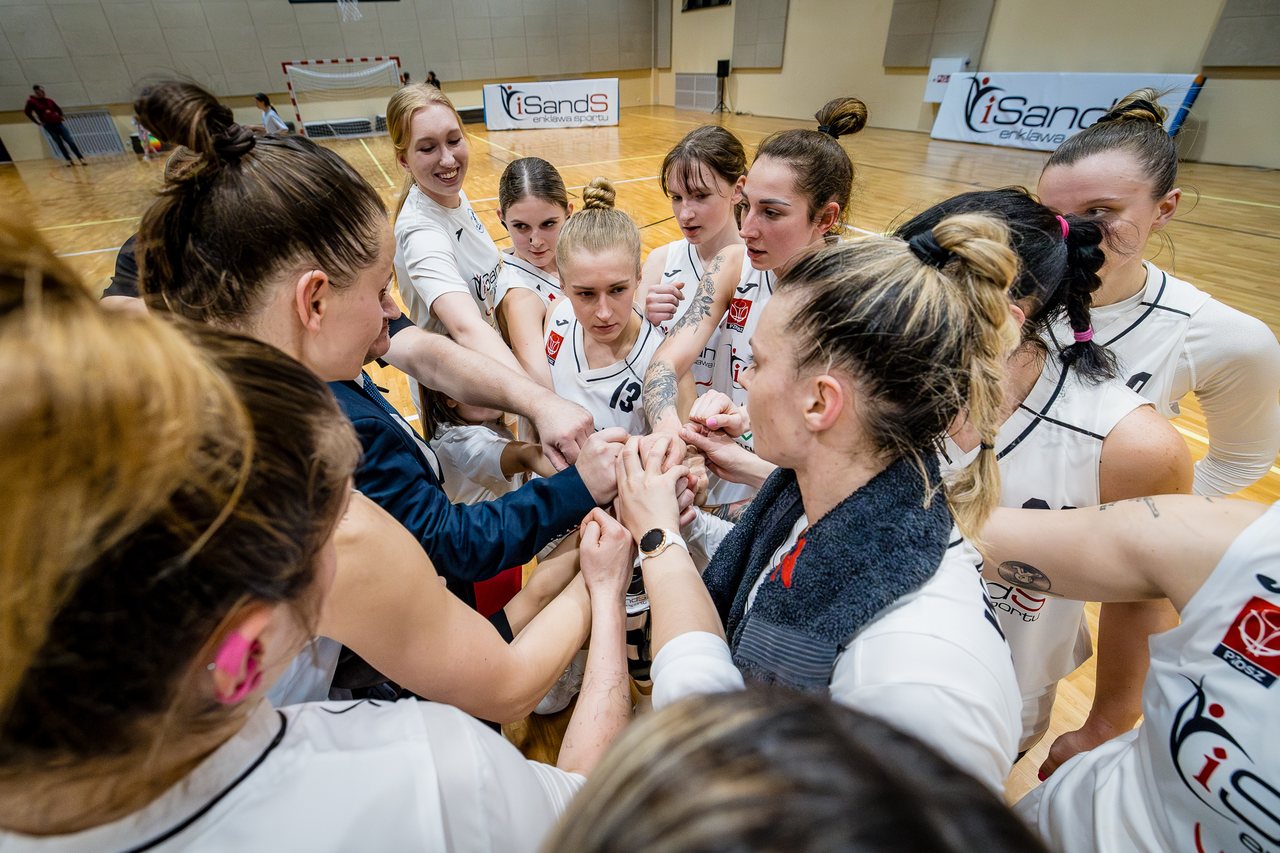 Efektowny triumf na start batalii o ekstraklasę