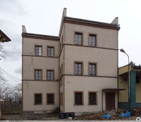 Niszczeją budynki po RUCH–u w Jeleniej Górze