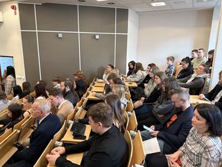 Debata młodych w Uniwersytecie Ekonomicznym