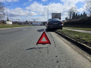 Renault i Mercedes na Sobieskiego