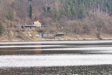 Nadal nie ma kupca na stację Pilchowice Zapora – historia obiektu