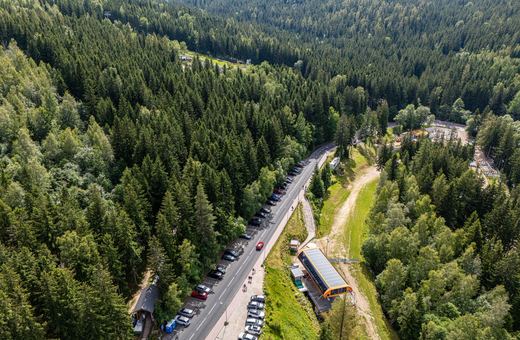 Praktycznie niespotykane połączenie – hotel jest w Karpaczu, ale ma adres www ze Szklarskiej Poręby.