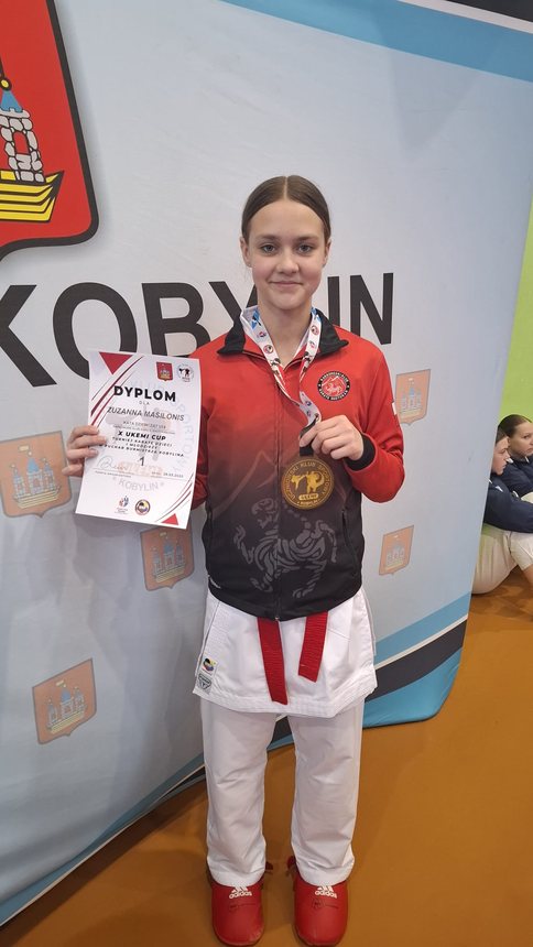 Wrócili do domu z kolejnymi zdobyczami medalowymi