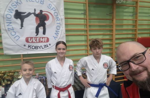 Wrócili do domu z kolejnymi zdobyczami medalowymi