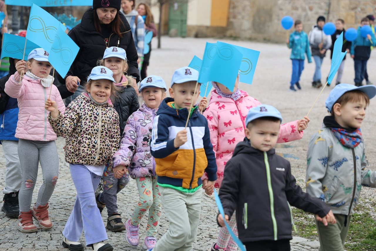 Marsz na Dzień Świadomości Autyzmu