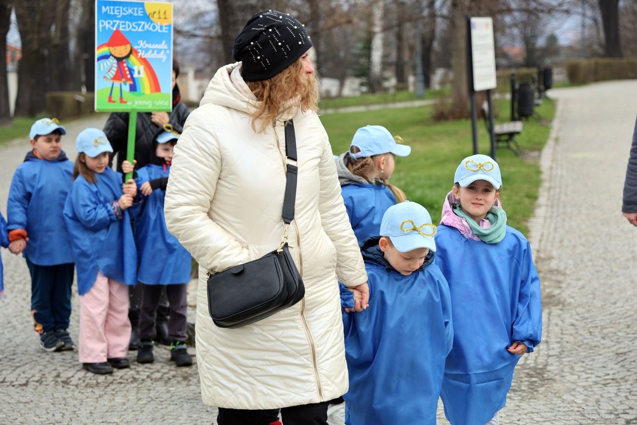 Marsz na Dzień Świadomości Autyzmu