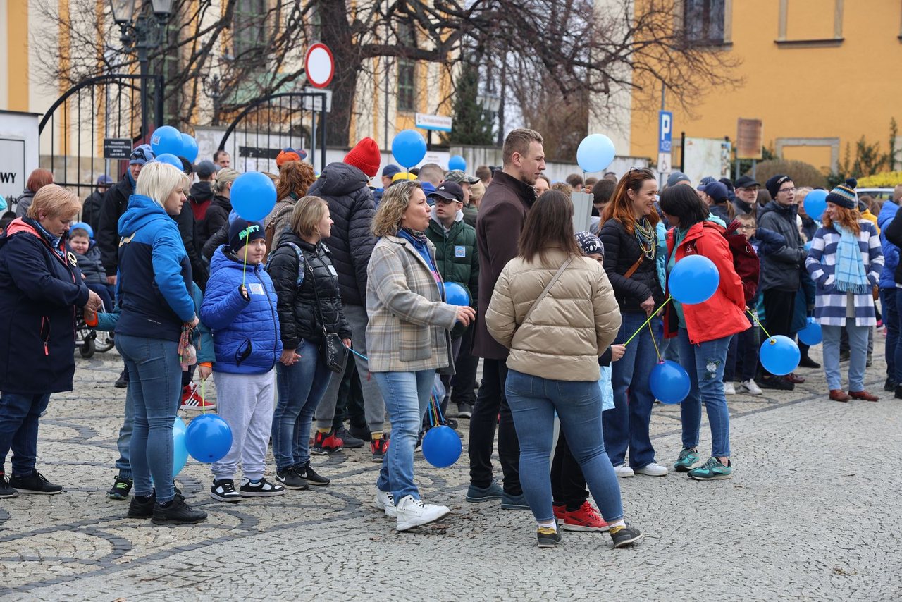 Marsz na Dzień Świadomości Autyzmu