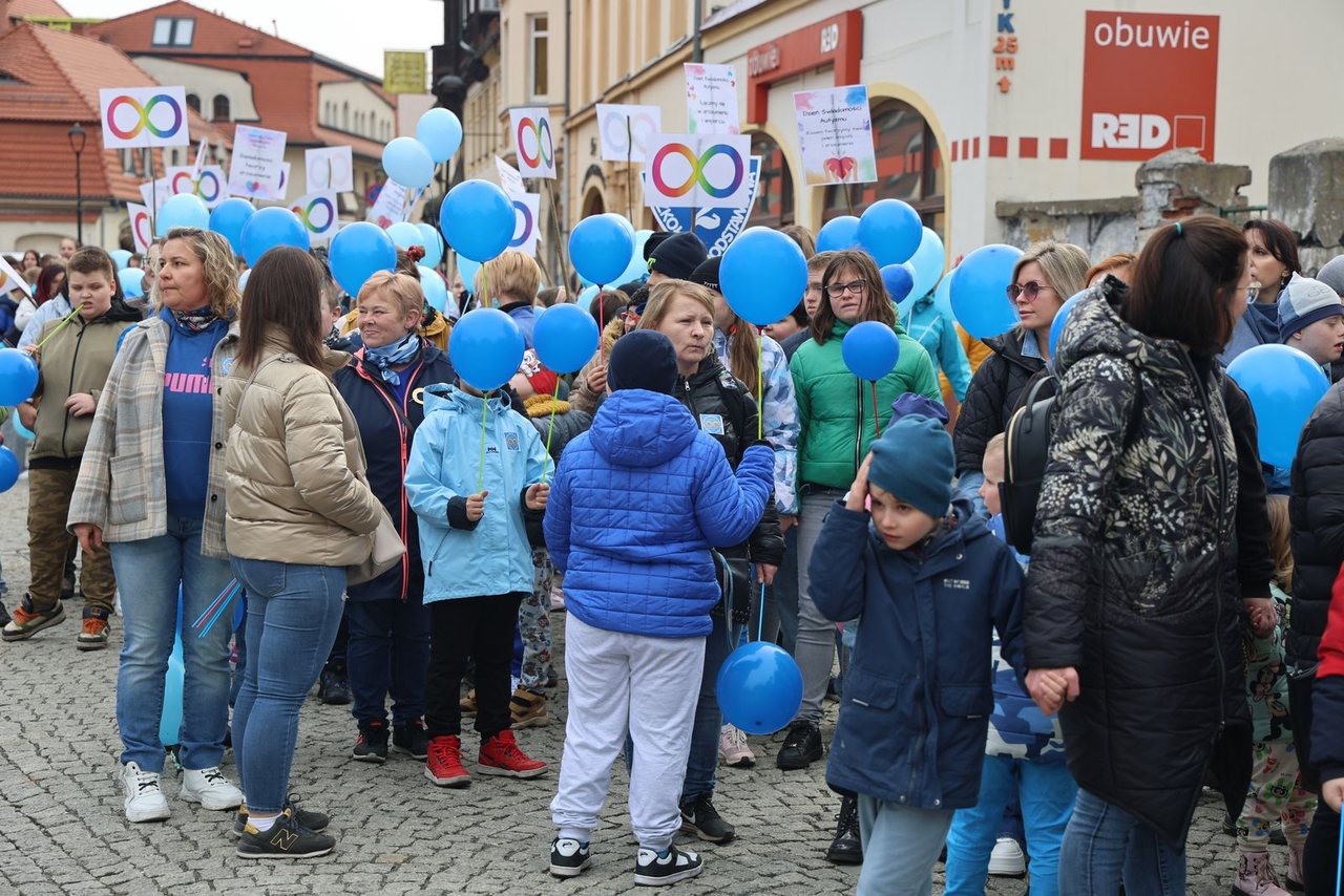 Marsz na Dzień Świadomości Autyzmu
