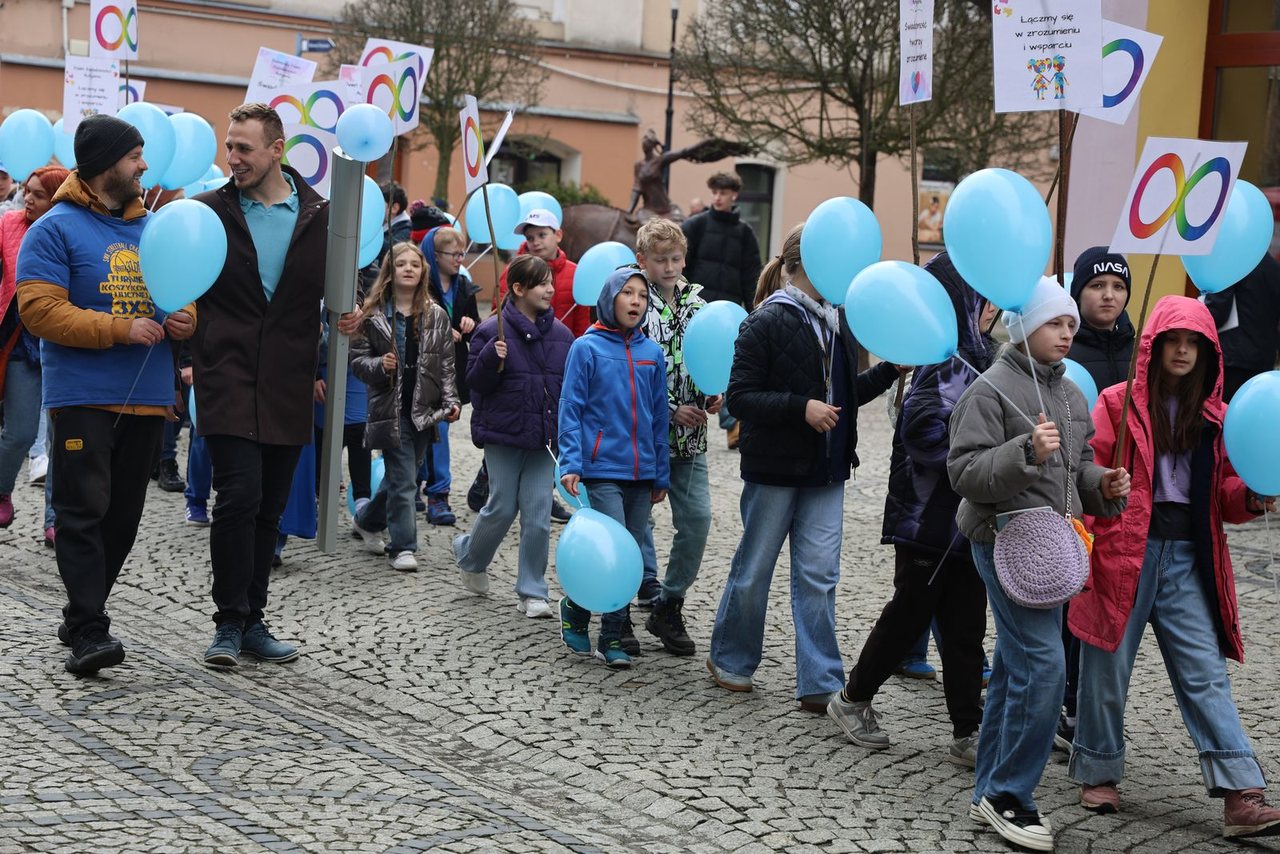 Marsz na Dzień Świadomości Autyzmu