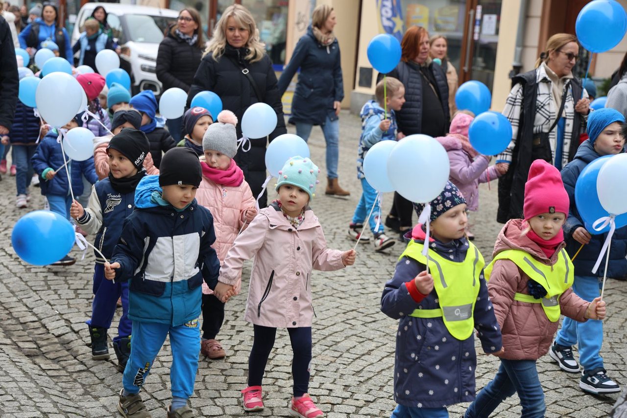 Marsz na Dzień Świadomości Autyzmu