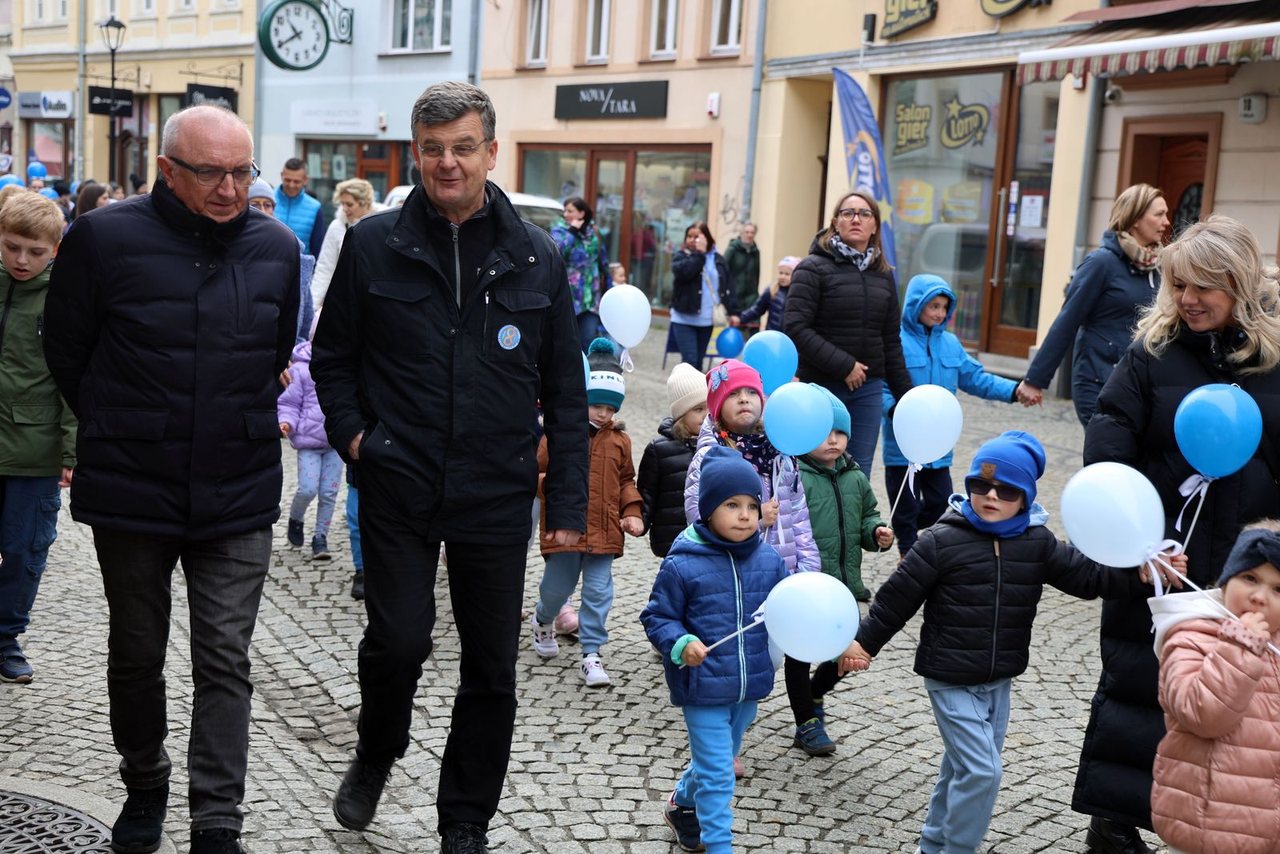 Marsz na Dzień Świadomości Autyzmu