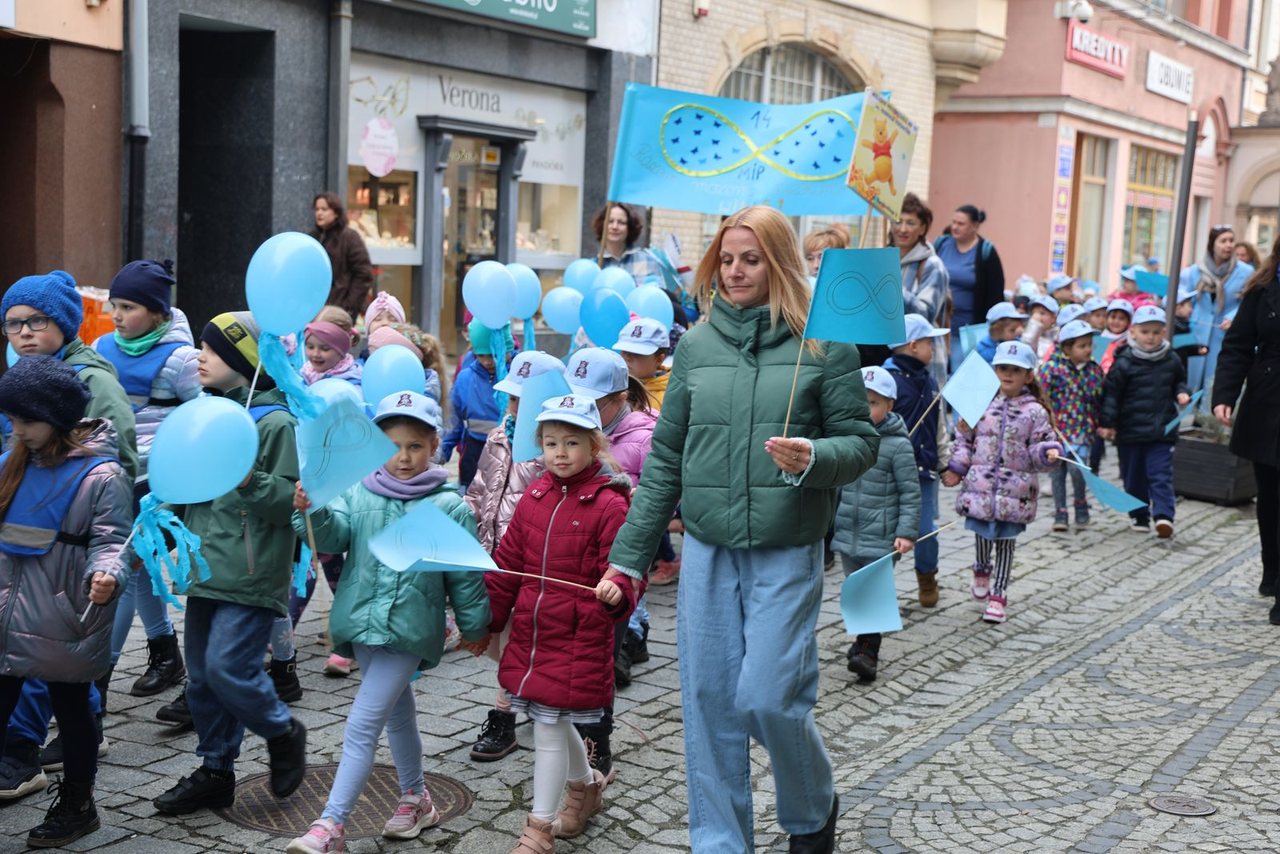 Marsz na Dzień Świadomości Autyzmu