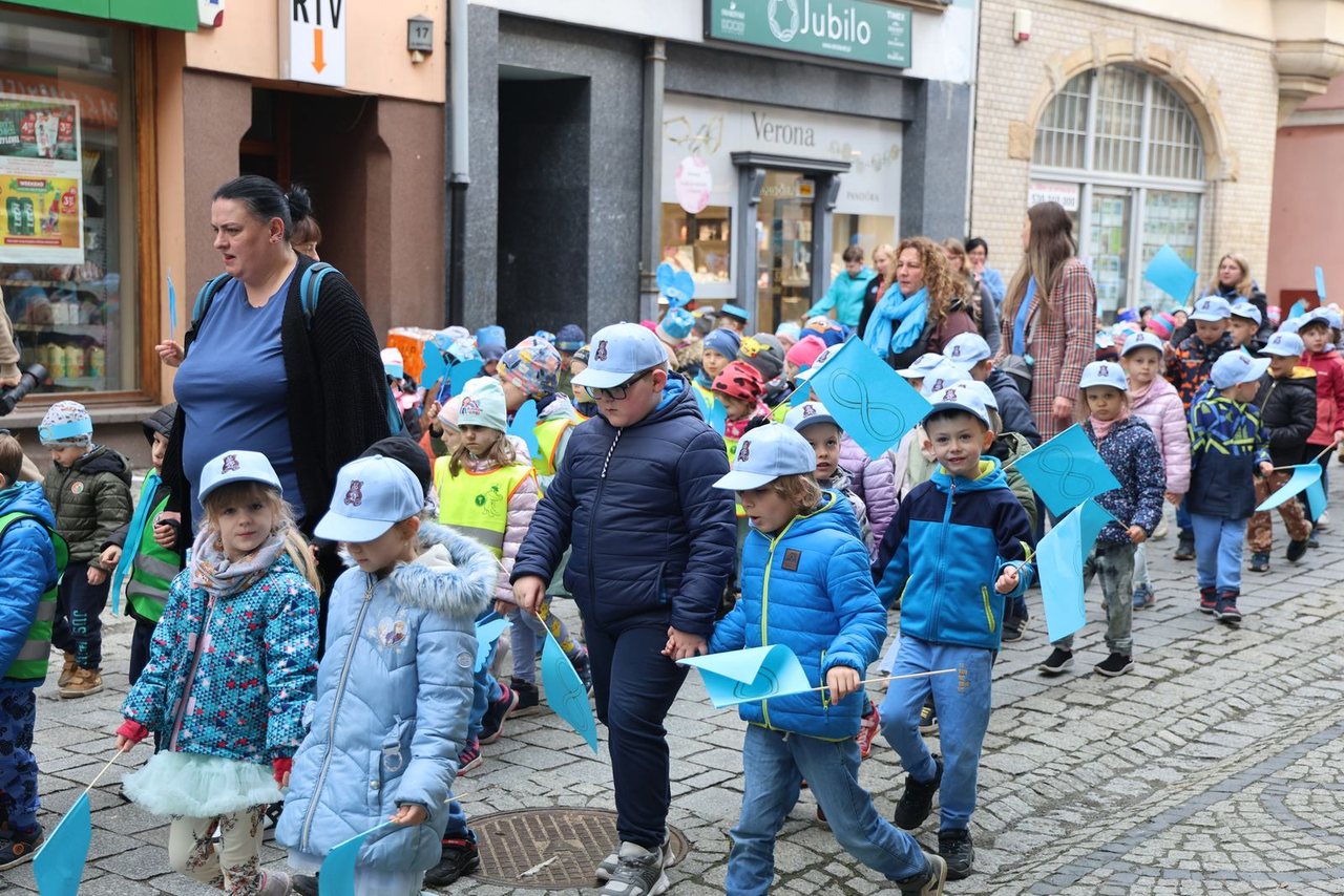 Marsz na Dzień Świadomości Autyzmu