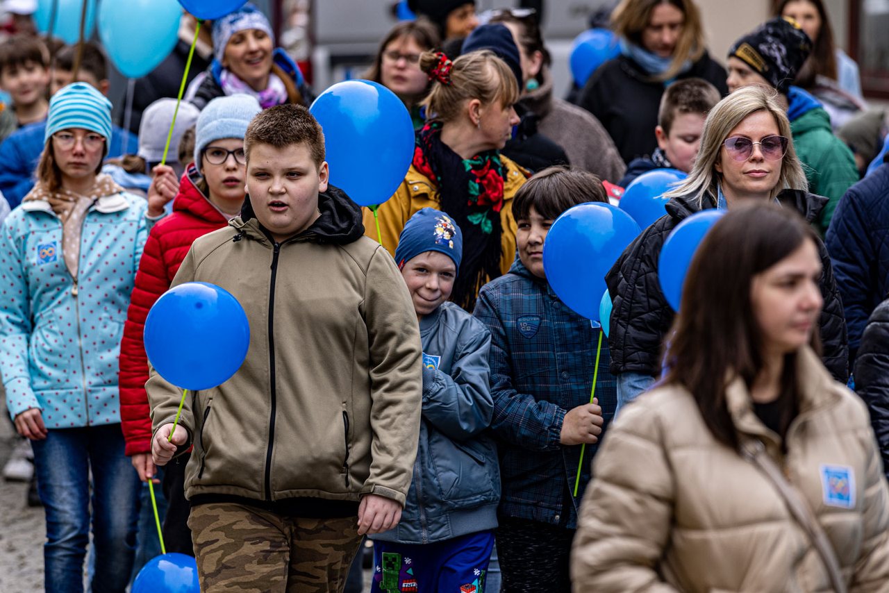 Marsz na Dzień Świadomości Autyzmu