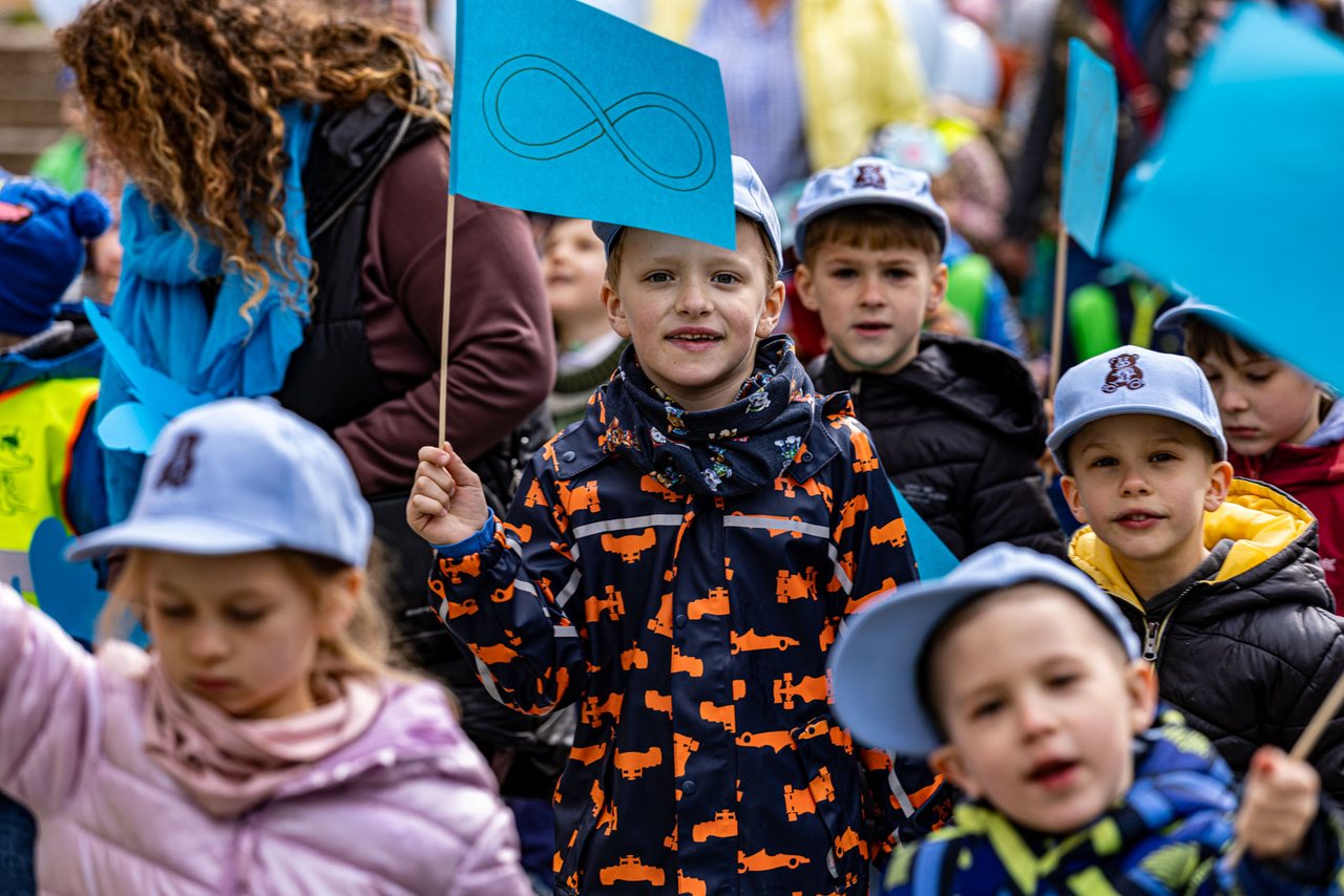 Marsz na Dzień Świadomości Autyzmu