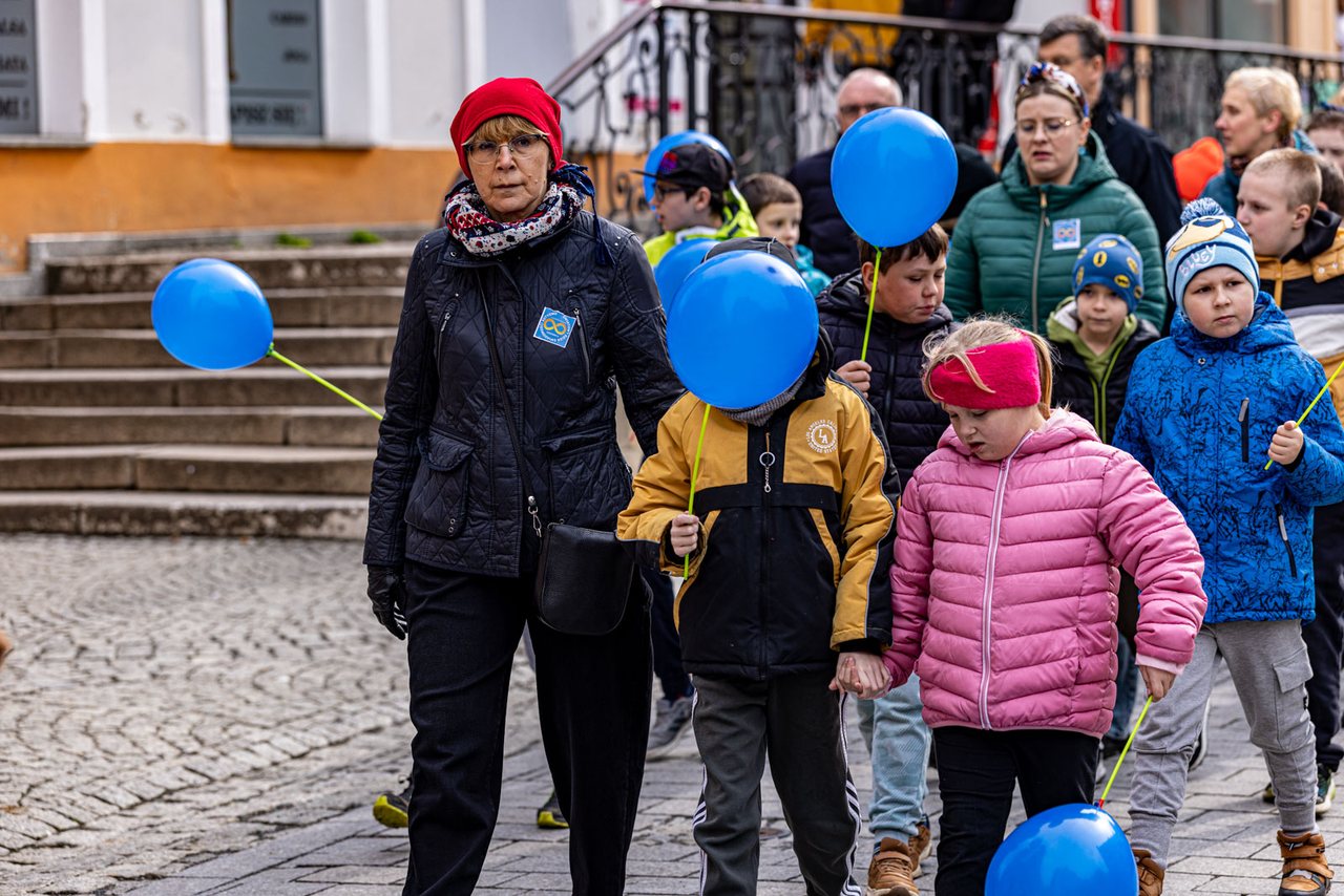 Marsz na Dzień Świadomości Autyzmu