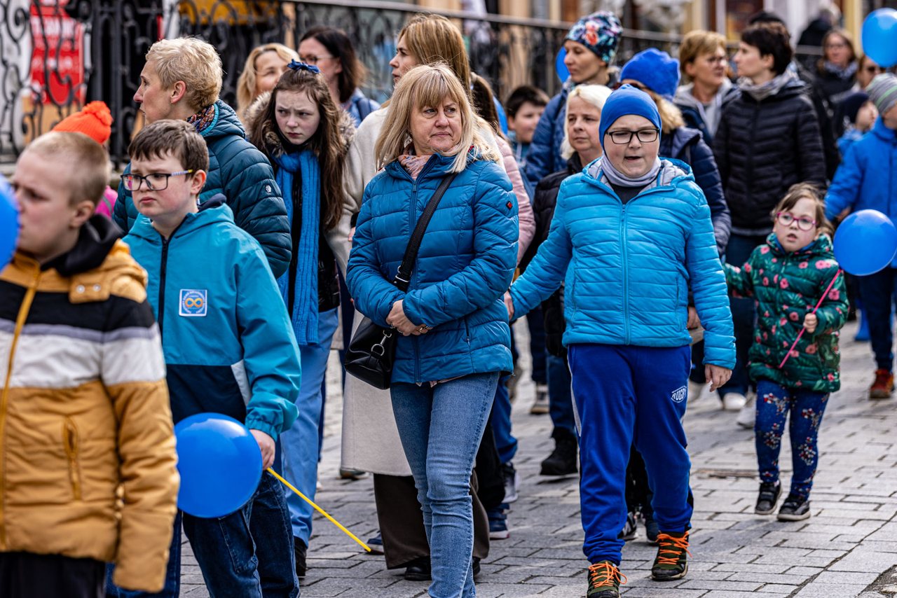 Marsz na Dzień Świadomości Autyzmu
