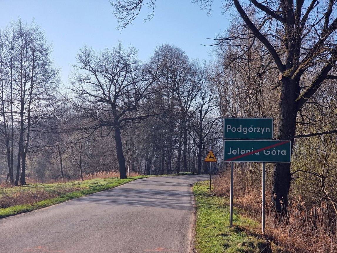 Będą zamykać drogę powiatową