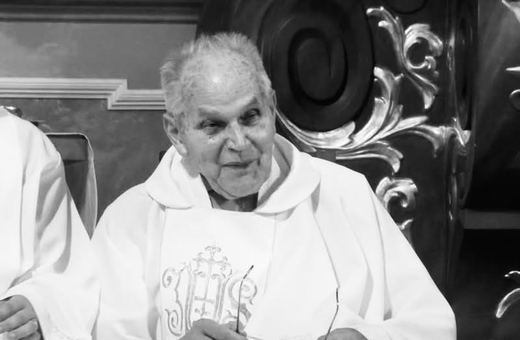 Ksiądz Józef Frąc odszedł do domu Ojca
