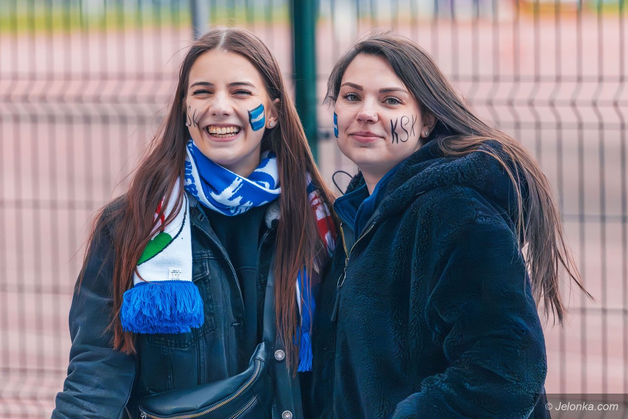 Ostry doping obu obozów przy Złotniczej