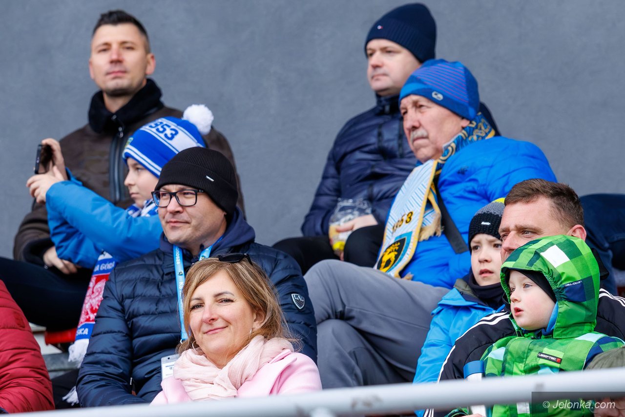 Ostry doping obu obozów przy Złotniczej